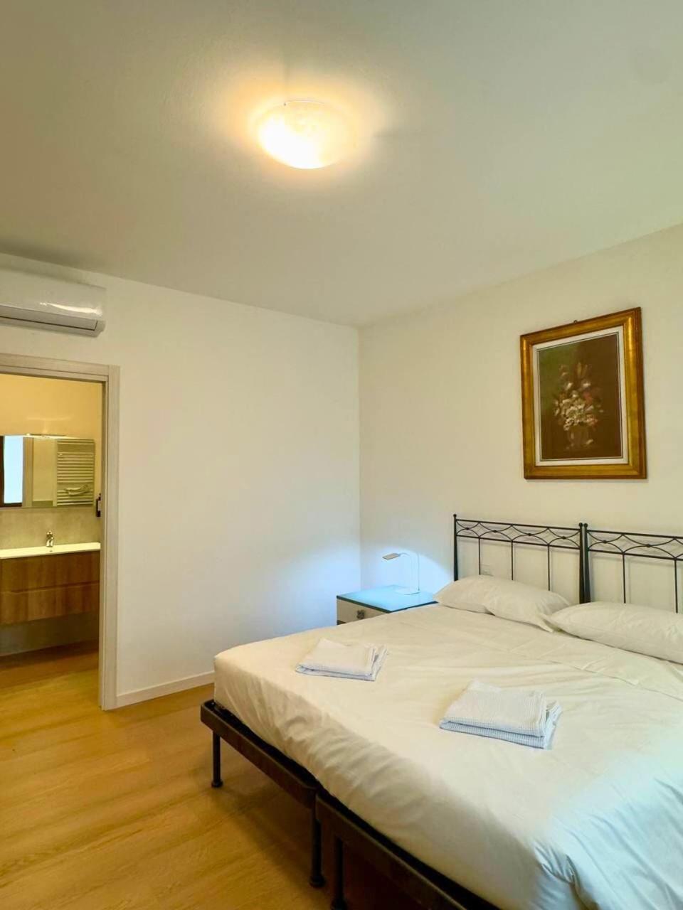 3 Rooms - 3 Bath - Bright Modern Apartment Verona Bagian luar foto